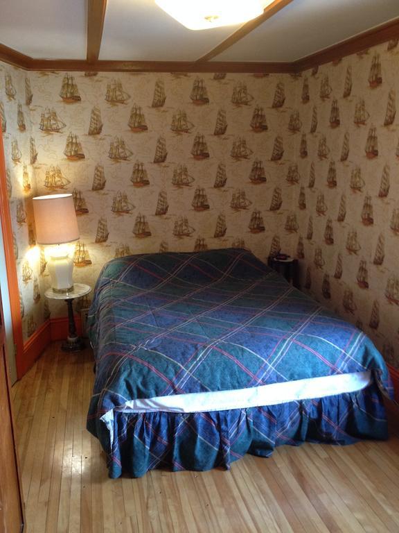 オタワ オーベルジュ デ アーツ ベッド ＆ ブレックファースト Bed & Breakfast 部屋 写真